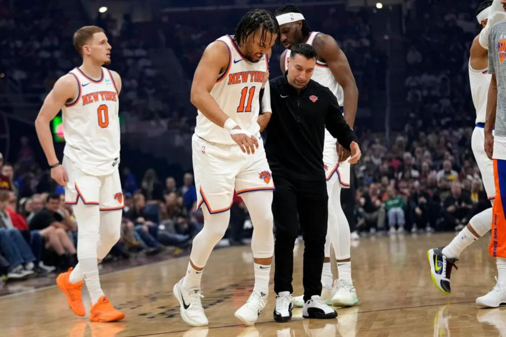 "Jalen Brunson's Status Uncertain for Game Against Hawks After Knee Contusion"