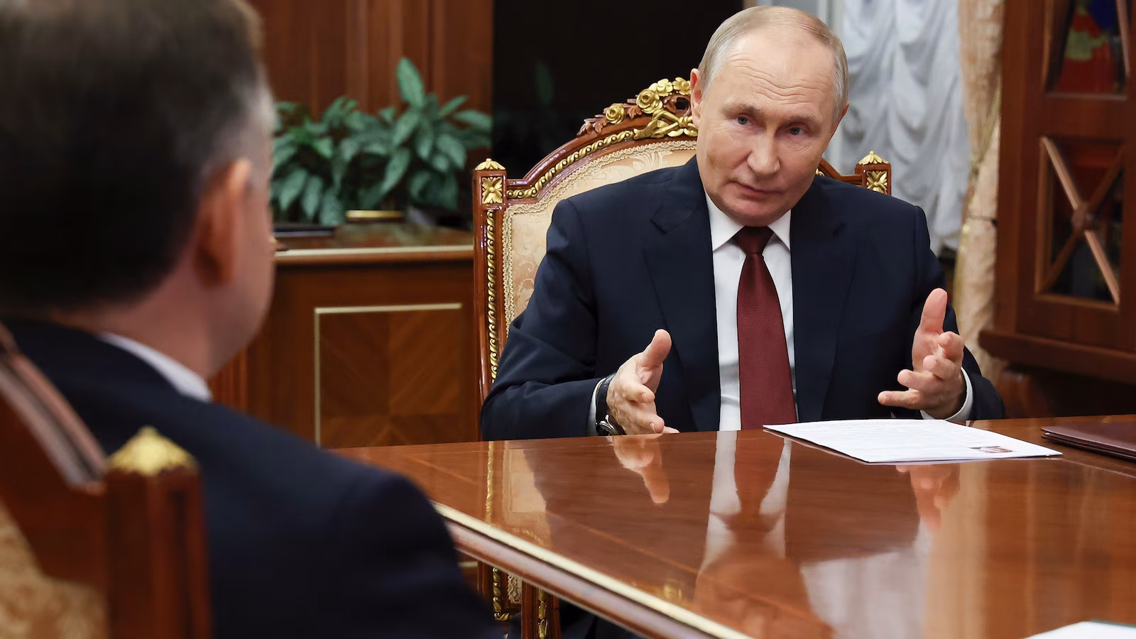 Featured image for Russia Linked to Incendiary Device Plot on Transatlantic Flights