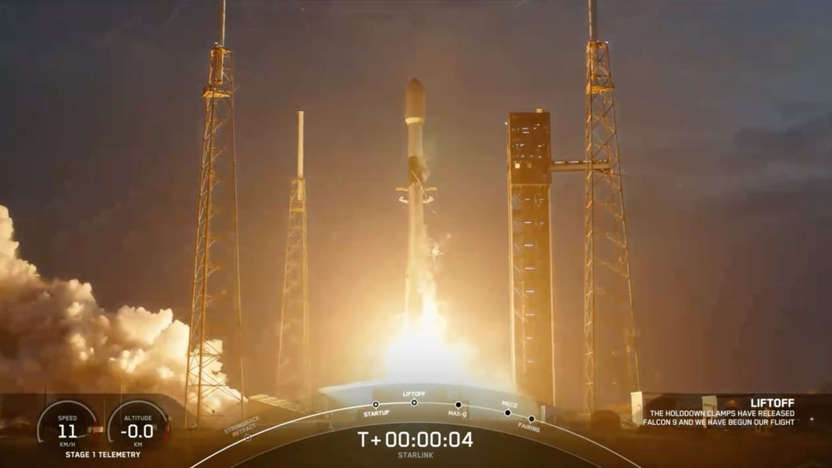 "SpaceX Successfully Deploys 23 Starlink Satellites from Florida"