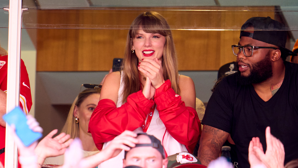 "The Taylor Swift-Travis Kelce Phenomenon: From Ratings Boost to Vaccination Advocacy"
