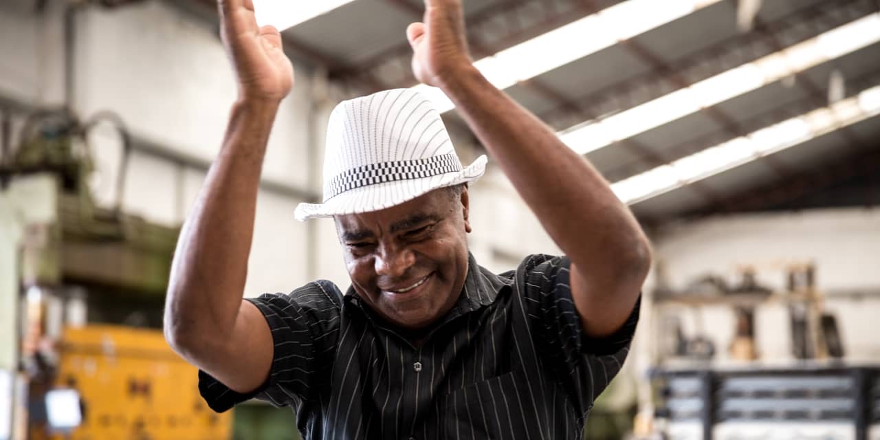 Featured image for Retirement Dilemmas: Annuities, Travel, and Burnout