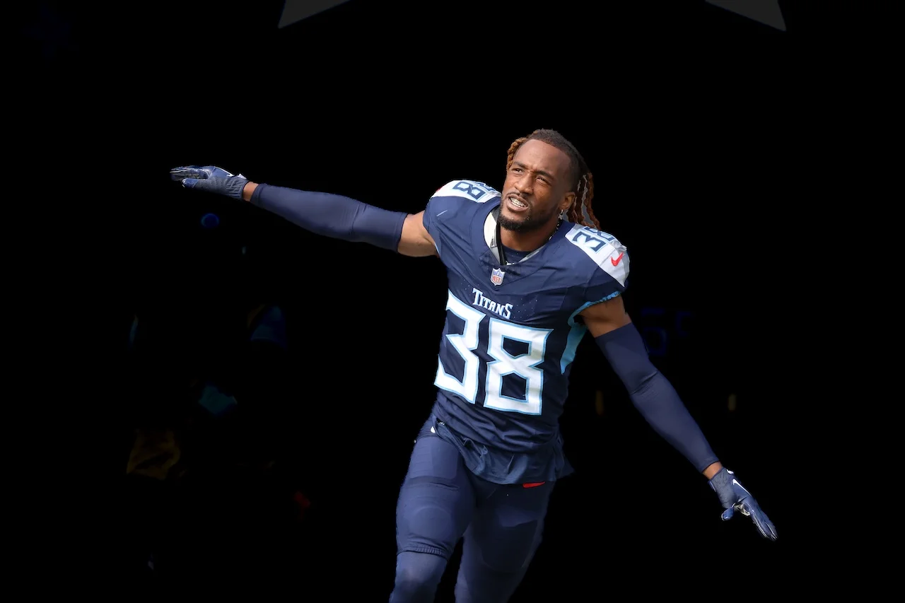 Titans' L’Jarius Sneed Indicted for Failing to Report Felony