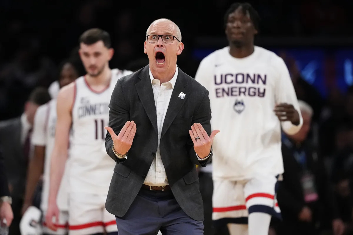 "2024 NCAA Men's Tournament: Ranking the Top Teams and Full Bracket Reveal"