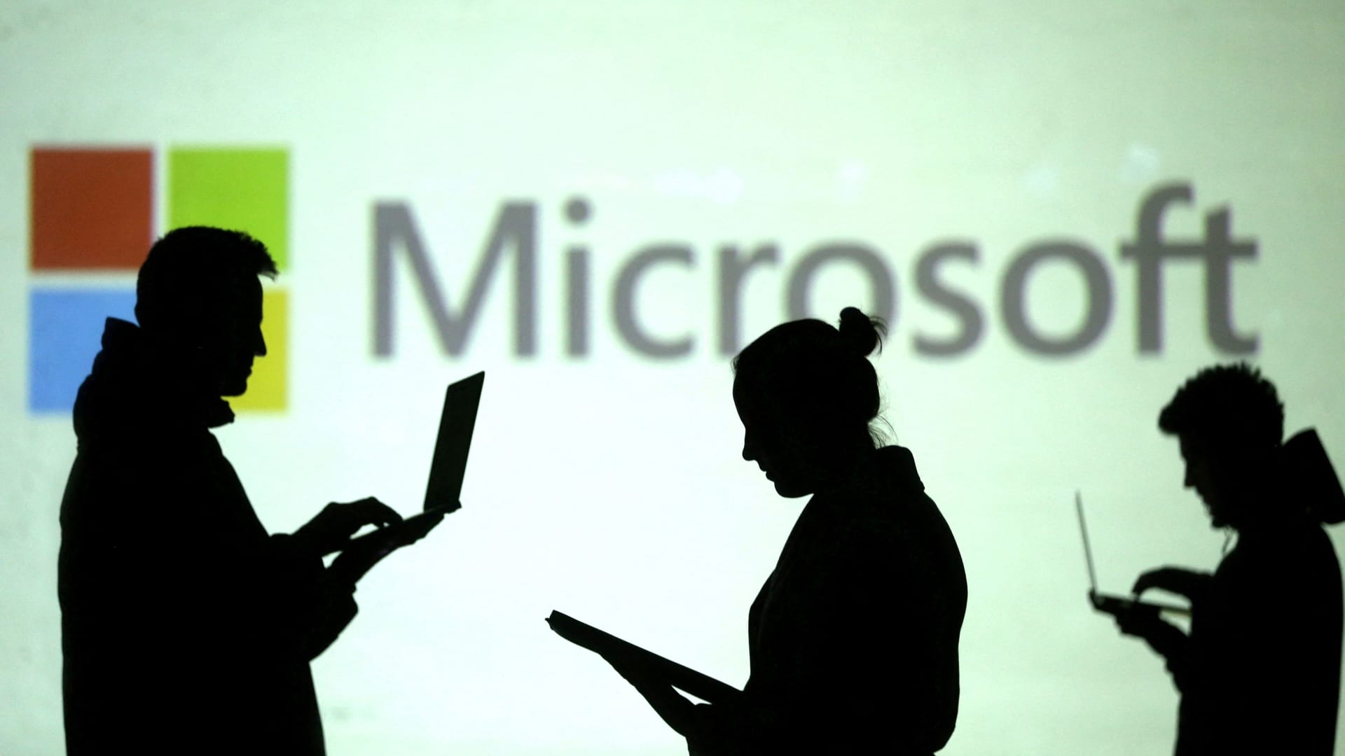 Microsoft's Unbundling of Teams Software in Europe Addresses EU Concerns
