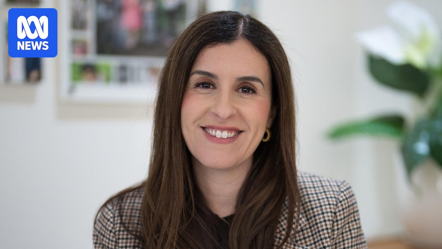 Featured image for Authors Boycott Adelaide Festival Over Palestinian Author Controversy