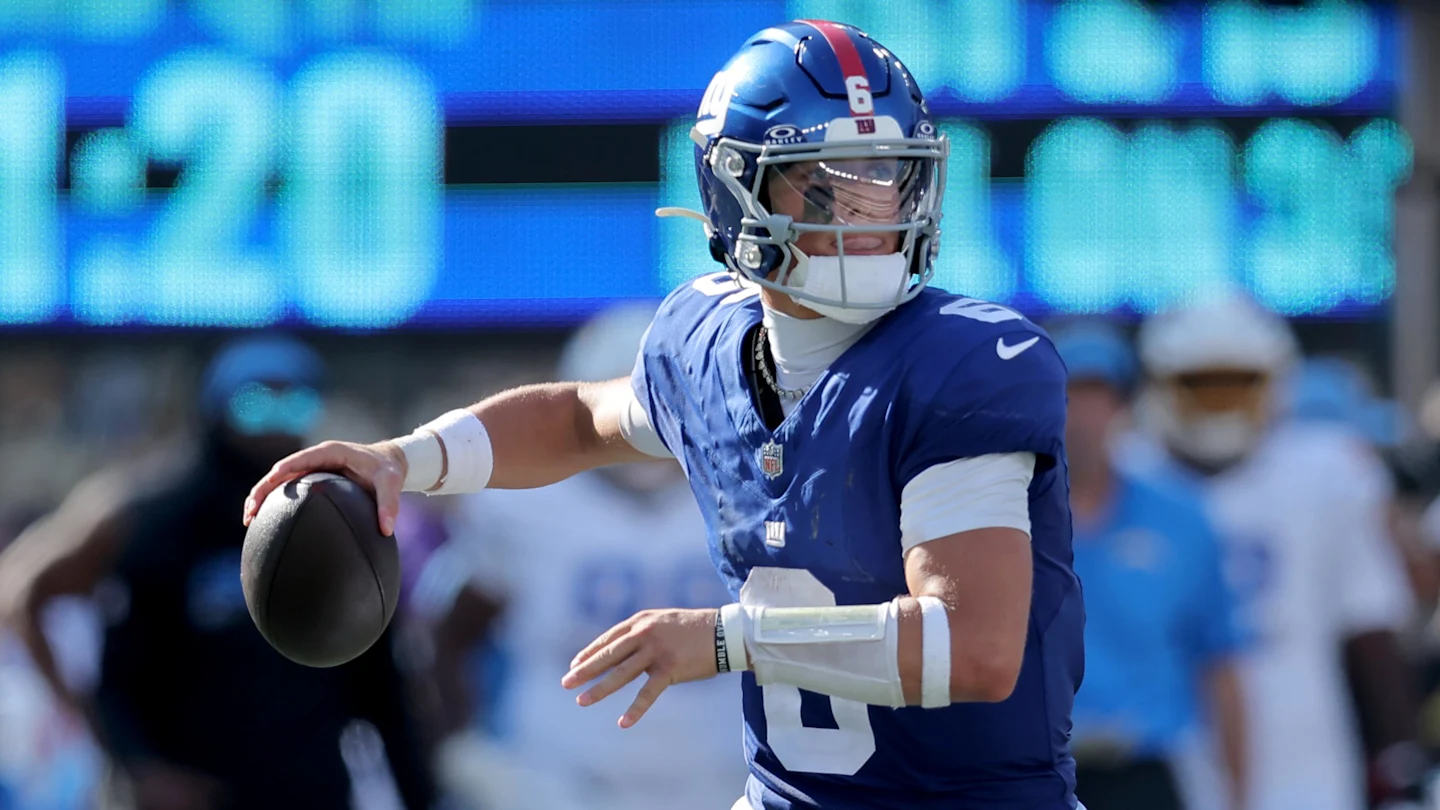 Featured image for Giants' Rookie Quarterback and Season Challenges Highlight Team's Transition