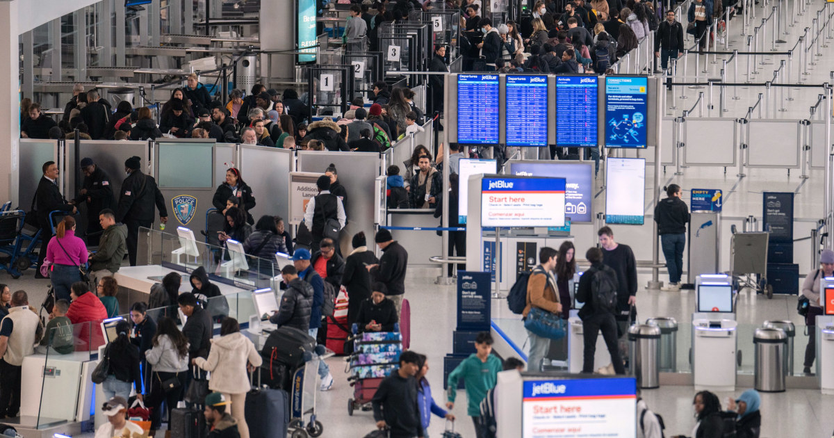 Featured image for "US Airlines Press for Government Action to Mitigate Persistent Flight Delays"