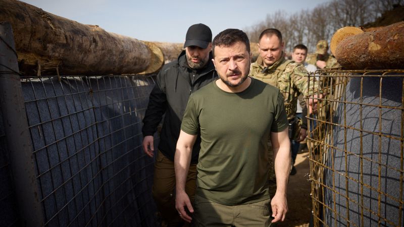 Zelensky Invites Trump to Ukraine to End War Amid CIA Chief's Criticism