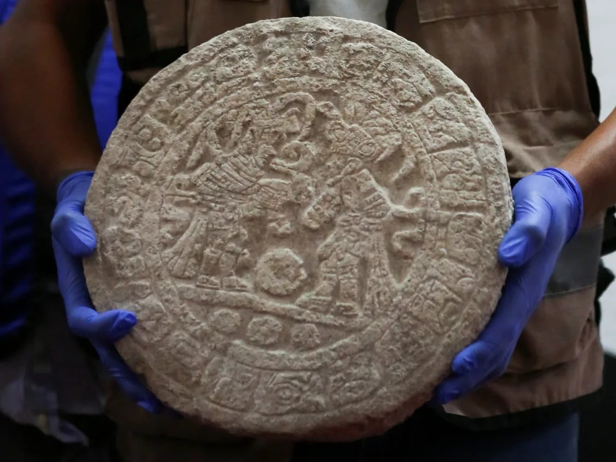 Featured image for Mayan ballgame artifacts discovered in Mexico's Chichén Itzá.