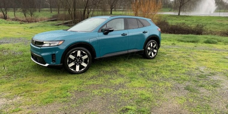 Featured image for "2024 Honda Prologue: A Promising Entry into the US EV Market"