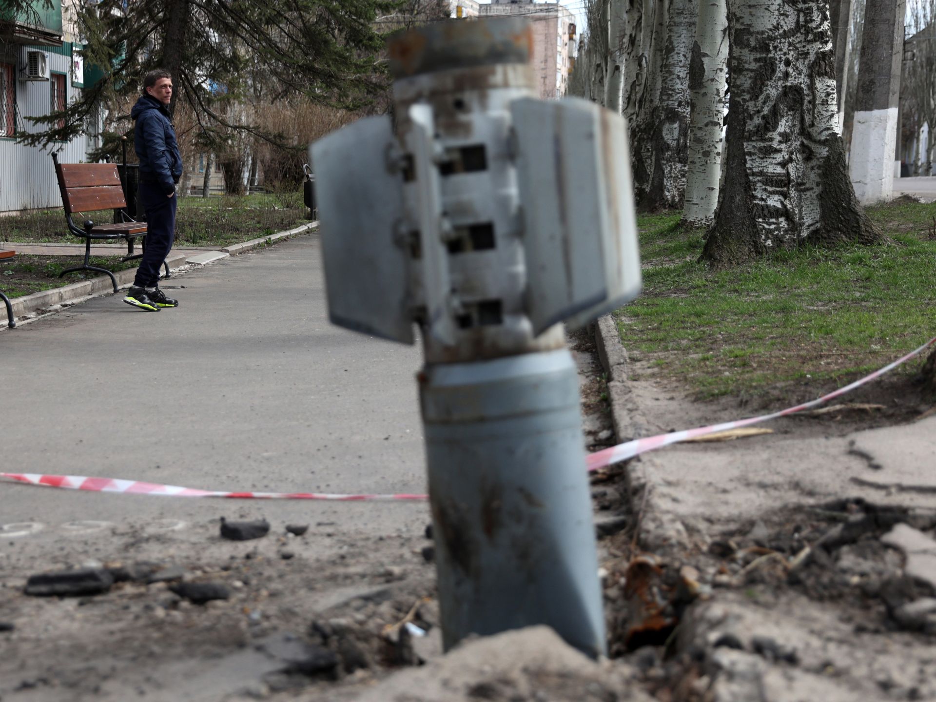 Featured image for International Concerns Mount Over US Bomb Shipments to Ukraine