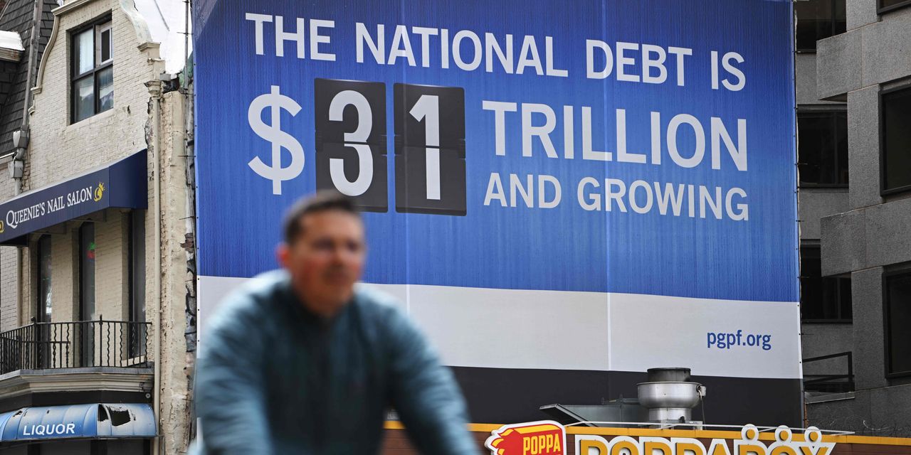 The Looming Threat of a US Debt Default and Recession