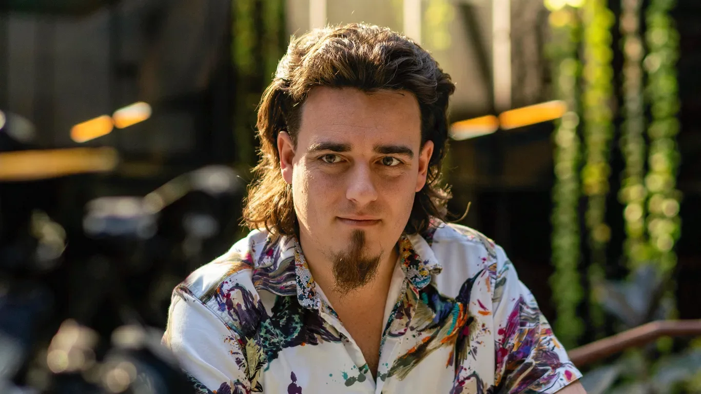 Palmer Luckey's Erebor Bank Secures Over $4 Billion Valuation and FDIC Approval