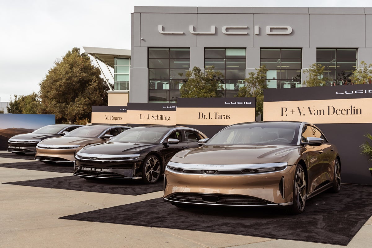 Featured image for Lucid Motors' Future in Question as Analysts Lower Price Targets After Q1 Earnings