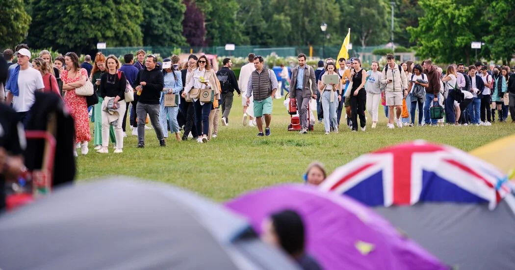 "The Wimbledon Queue: A Tennis Pilgrimage with Long Waits and Silly Wi-Fi Issues"