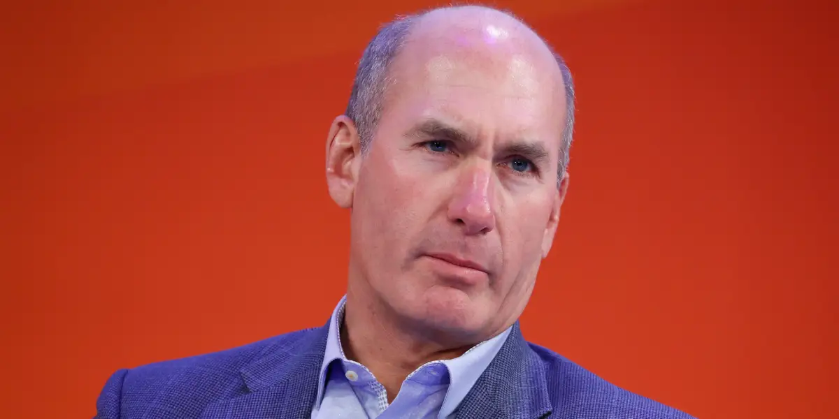 Featured image for AT&T CEO's Memo Reveals Future of Corporate America