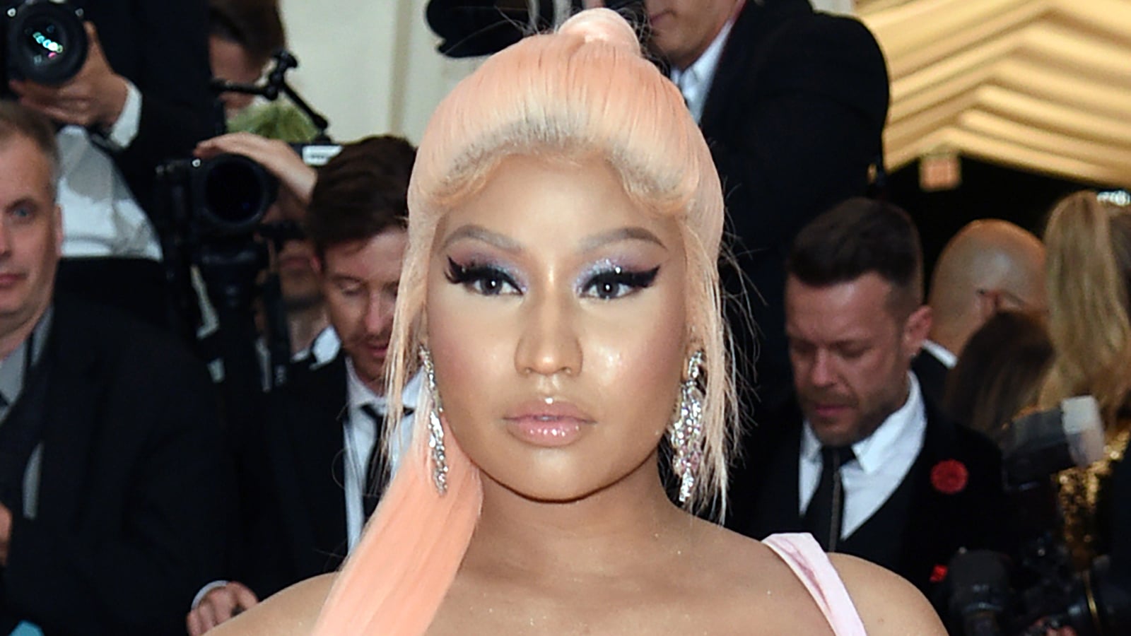 Featured image for Nicki Minaj Arrested in Amsterdam Amid Drug Allegations