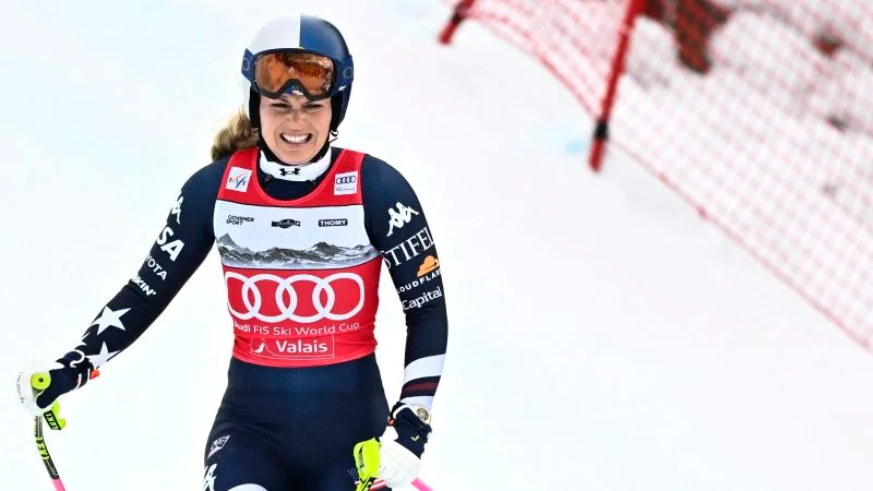 Vonn Aims for Fifth Olympics Despite Ruptured ACL