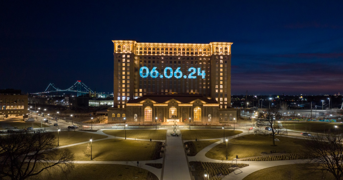 Featured image for "Michigan Central Station Set to Reopen in June"