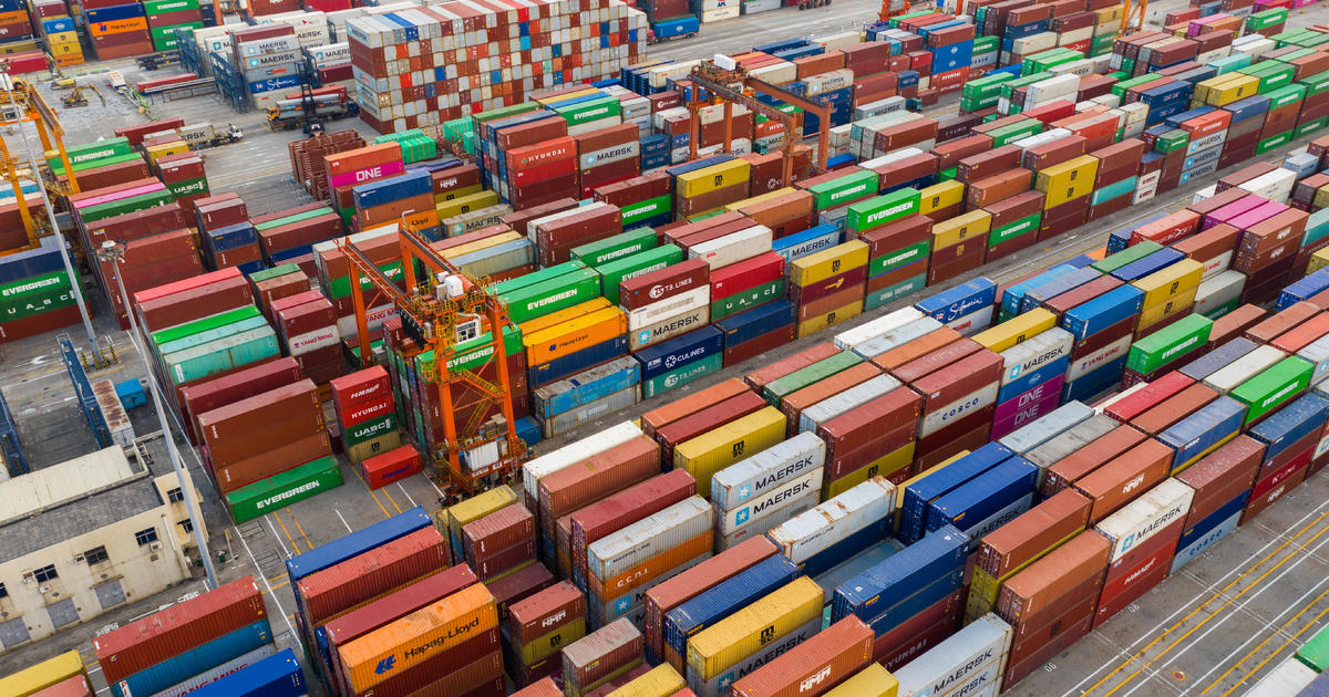 Trump's Tariffs: Rising Prices and Economic Impact