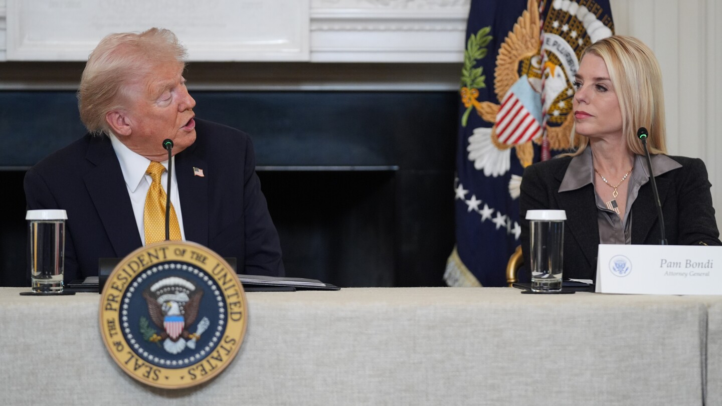 Featured image for Justice Department issues subpoenas in renewed Trump-Russia investigation