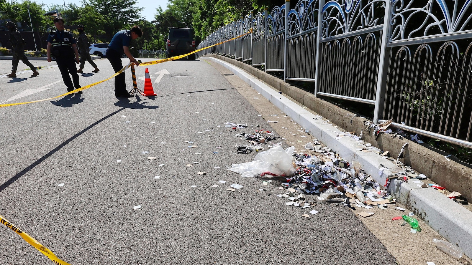 "North Korea Escalates Trash Balloon Campaign Against South Korea"
