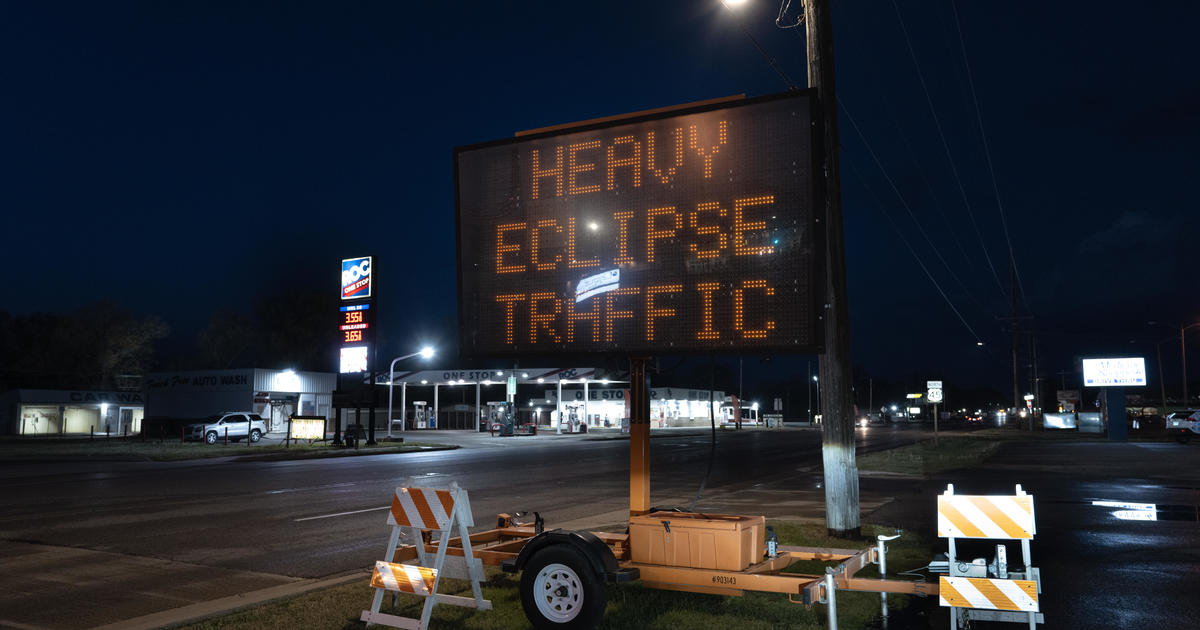 "Gridlock Chaos: Eclipse Traffic Nightmare Grips the Nation"