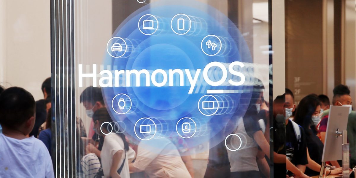 Featured image for "HarmonyOS Poised to Surpass iOS in China by 2024, Huawei Plans Major Ecosystem Event"