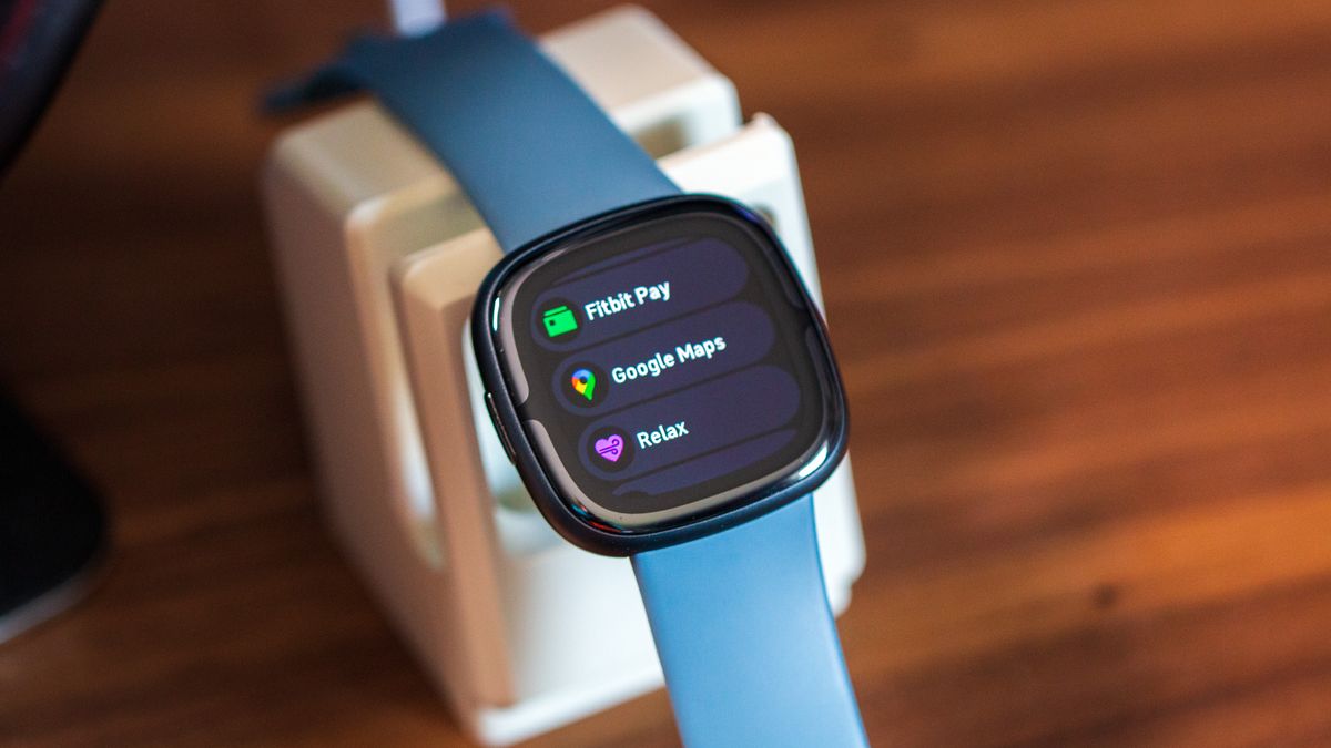 Featured image for Fitbit Sense 2 and Versa 4: Enhanced Battery Life and Dynamic GPS Support