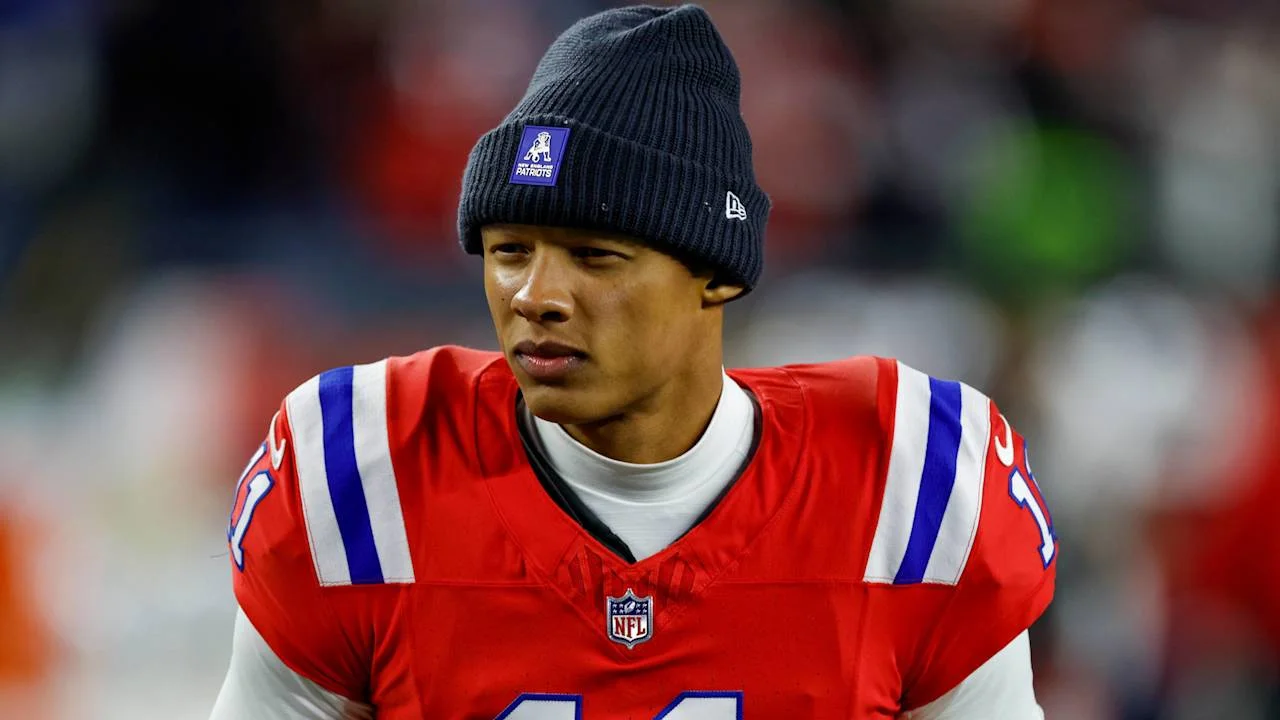 Patriots cut backup QB Josh Dobbs as no deal materializes