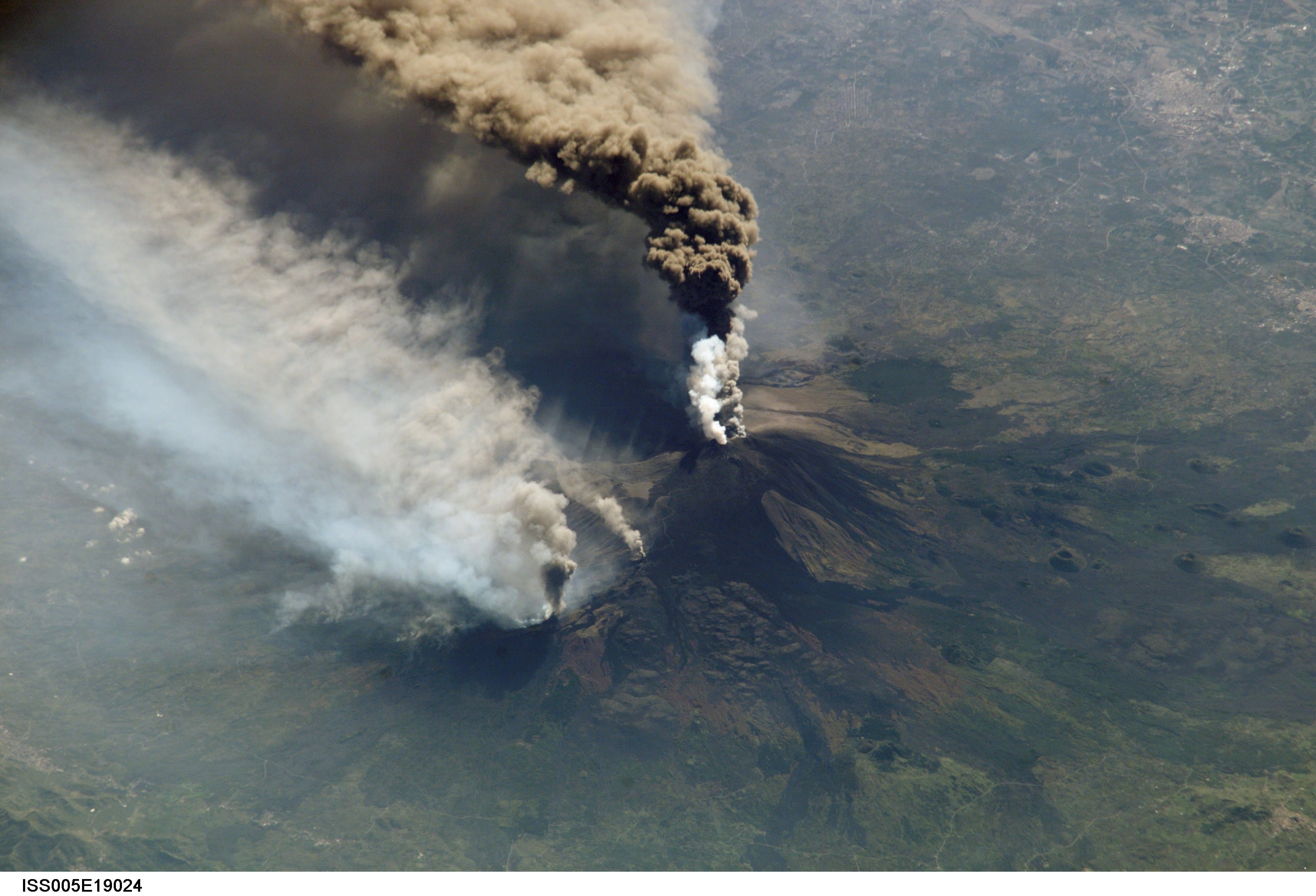 Featured image for "Unveiling the Impact of Supervolcano Eruptions on Global Climate"