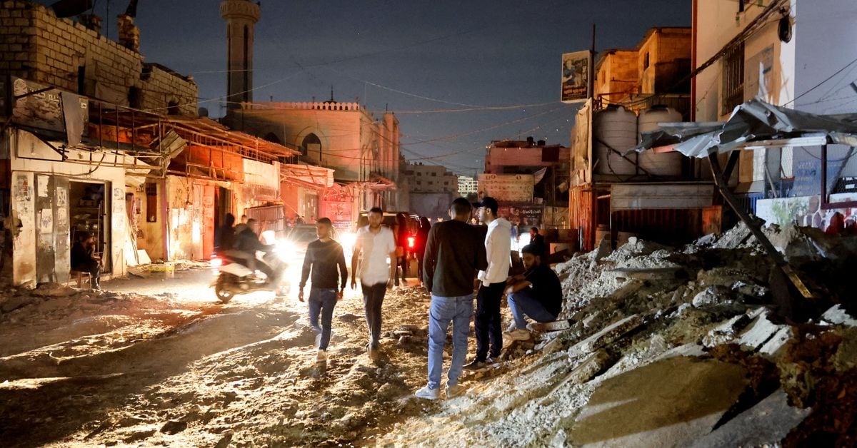 Israeli Attacks on Gaza Hospitals Raise Concerns for Palestinian Lives