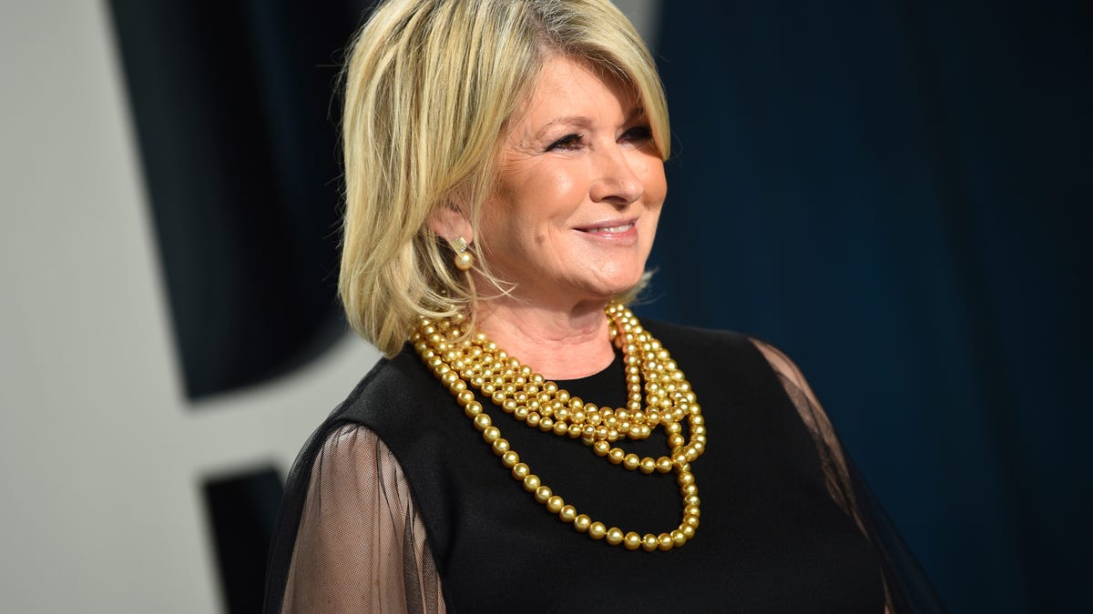 Martha Stewart Urges Americans to Return to Offices to Save Economy.