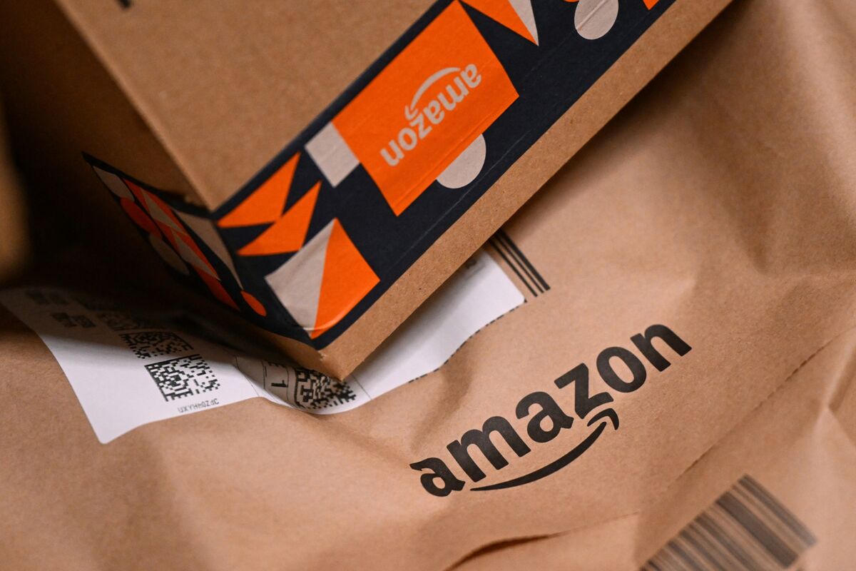 Featured image for German Regulator Warns Amazon Over Price Control Practices