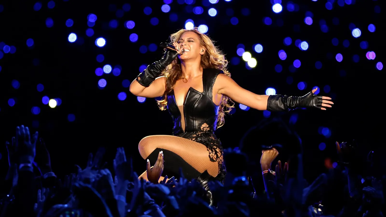 Beyoncé's NFL Christmas Halftime Show Sparks Ticket Frenzy and Netflix Buzz
