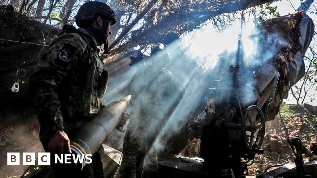 Biden Permits Ukraine to Strike Russian Targets with US Weapons