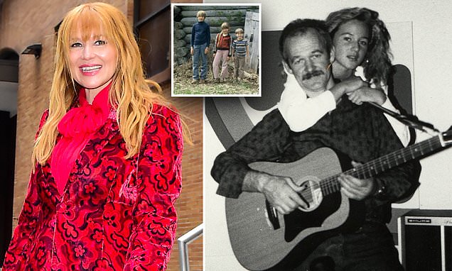 Jewel Opens Up About Abusive Childhood and Mother's Alleged Embezzlement