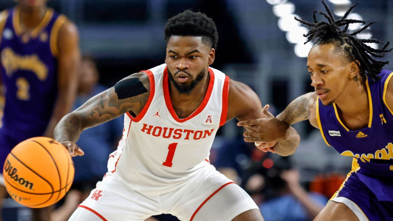 "UH Basketball Surges to No. 2 Spot in Latest College Rankings"