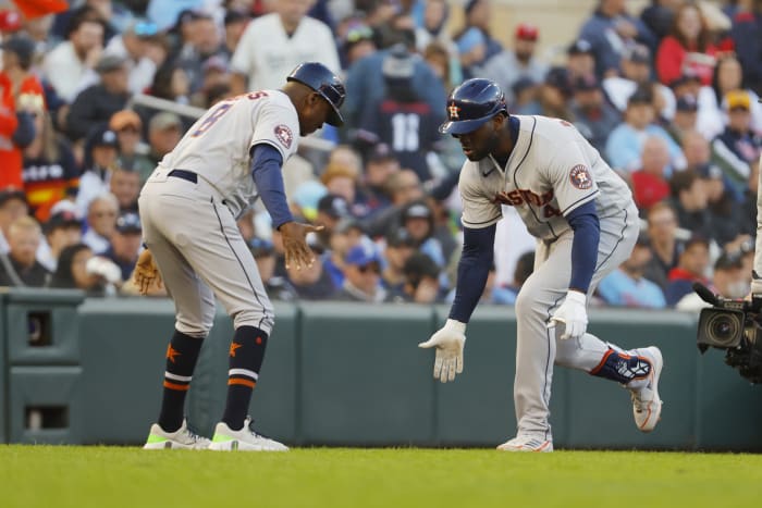 Astros' Game 4 Win Puts Them on Brink of ALCS