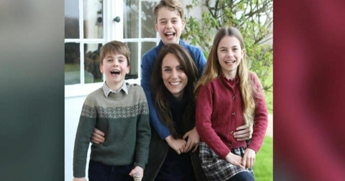 Featured image for "Kate Middleton's Controversial Photos: Unraveling the PR Crisis at Kensington Palace"