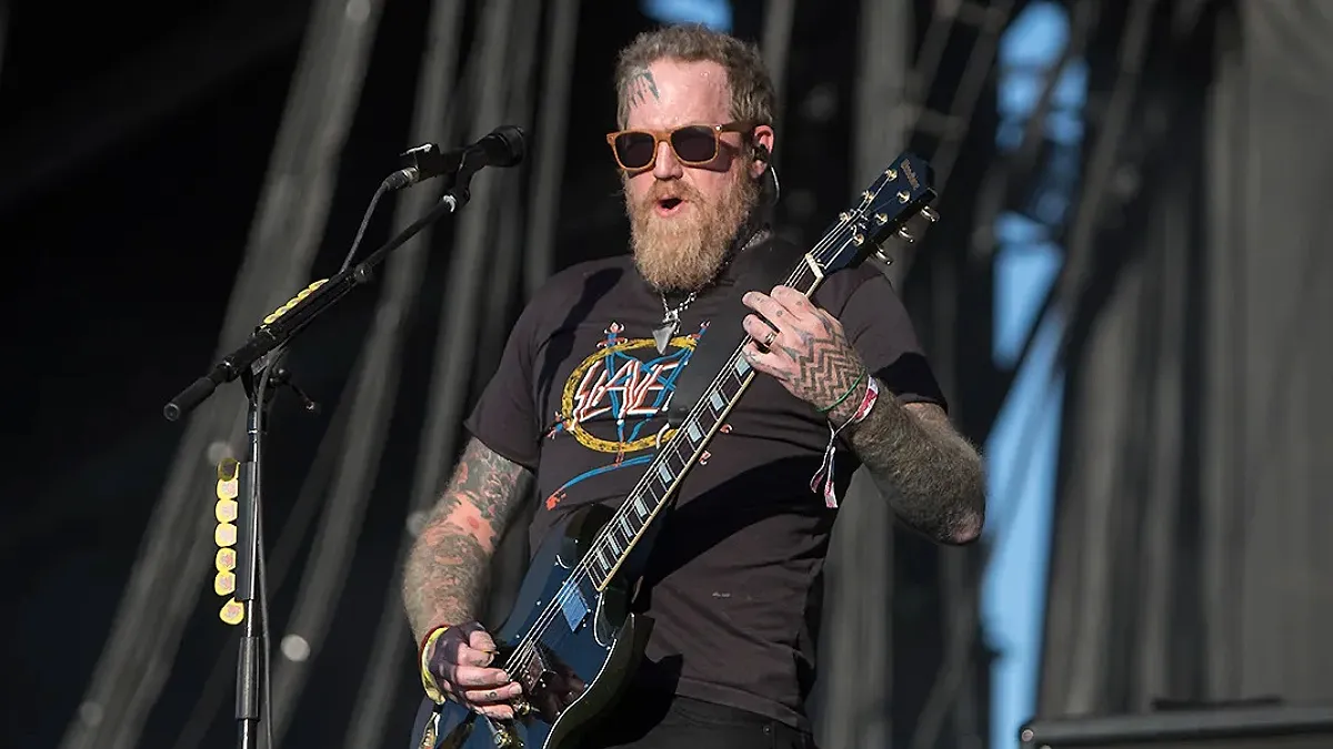 Featured image for Former Mastodon Guitarist Brent Hinds Dies in Motorcycle Crash