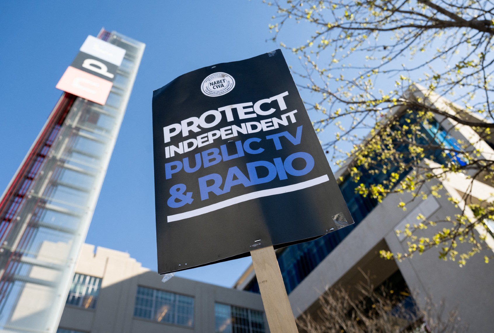 Featured image for Ken Burns Criticizes Public Media Funding Cuts as Shortsighted