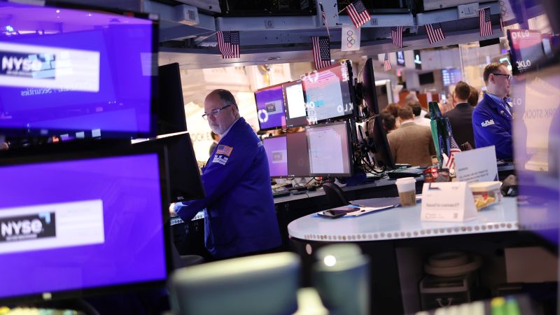 Dow Plummets Amid Rising Yields and Inflation Worries
