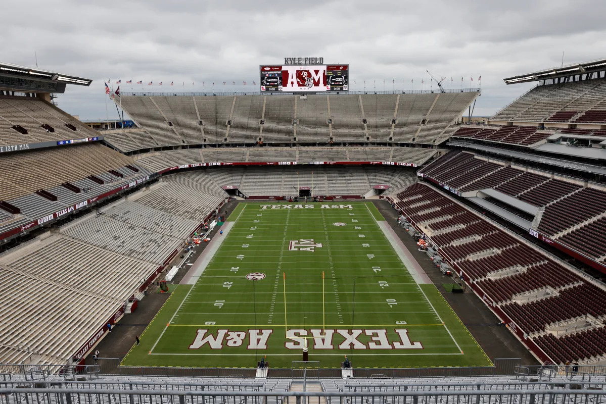 Texas A&M Mourns the Loss of Assistant Coach Terry Price at 55.