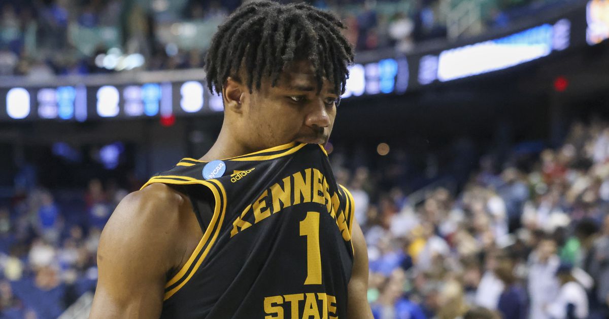 Featured image for Xavier stages comeback to end Kennesaw State's NCAA Tournament debut.