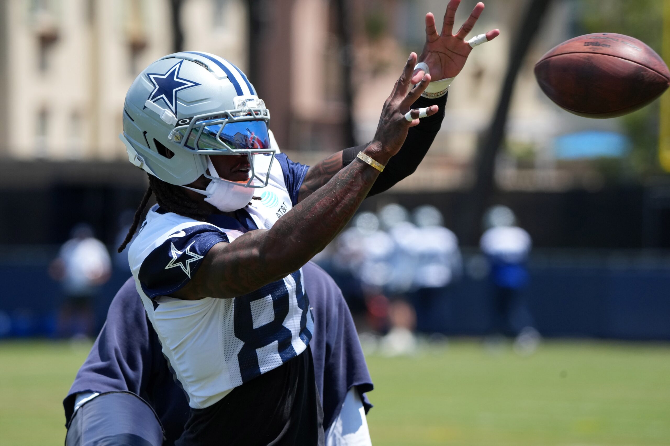 Featured image for Fantasy Football 2025: Key Draft Strategies and Player Insights