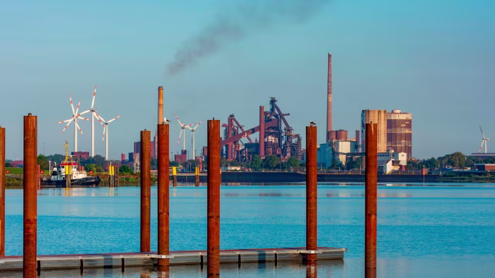 Featured image for ArcelorMittal halts German green steel plans amid rising costs, unions warn of risks