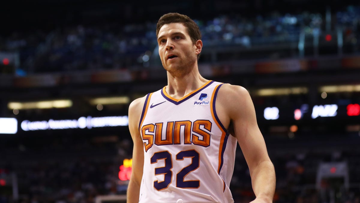 Featured image for "Jimmer Fredette and Canyon Barry Lead USA's 3x3 Basketball Team to Paris Olympics"