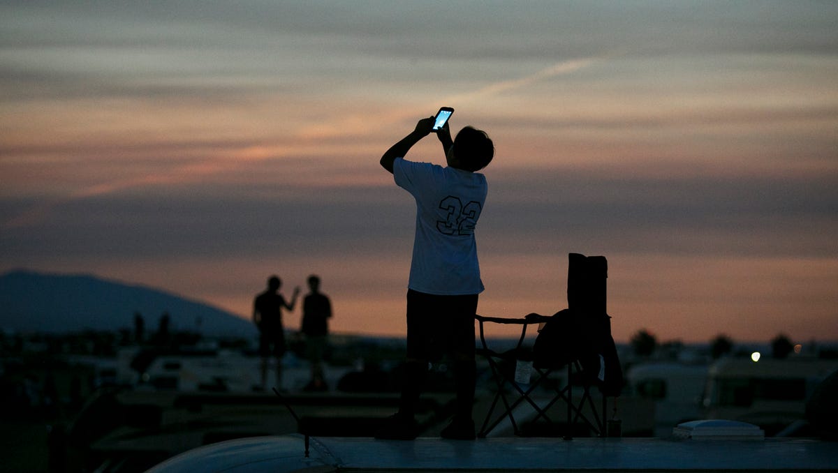 "2024 Solar Eclipse: Viewing Tips, Path, and Safety Guide"