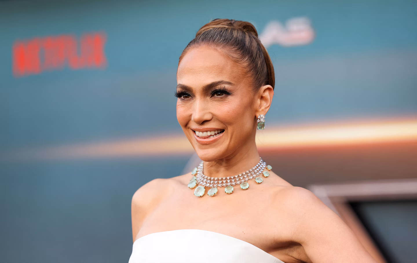 Jennifer Lopez Cancels Tour to Focus on Family Amid Marital Strain